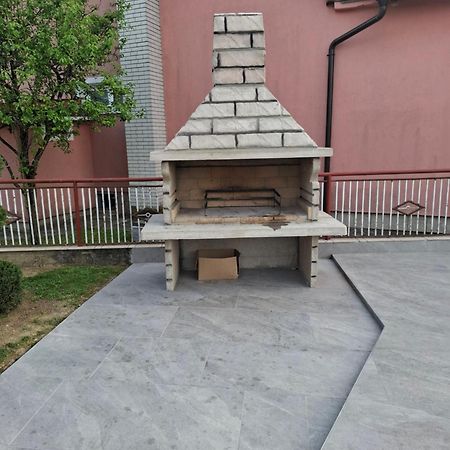Appartamento Maja Velika Gorica Esterno foto